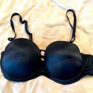 Victoria Secret Pink  38C bra